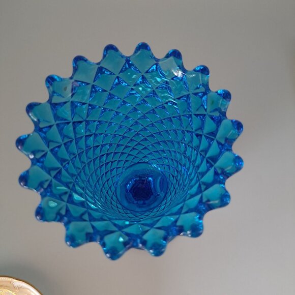 Westmoreland Sawtooth Bermuda Blue Celery Vase - Picture 3 of 7